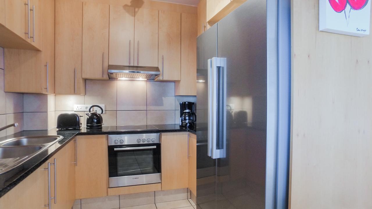Hibernian Towers 505 Strand